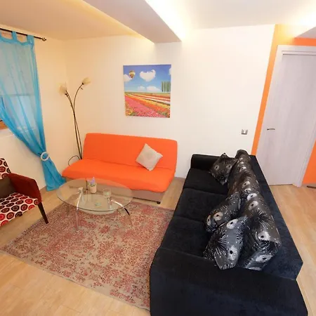 Makrades 2 Apartmán *